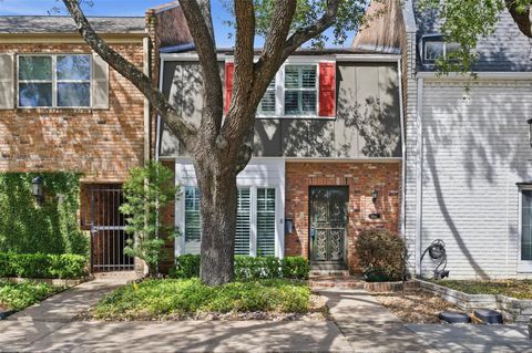 Photo of 8614 Oakford Drive, Houston, TX 77024 (MLS # 40717999)