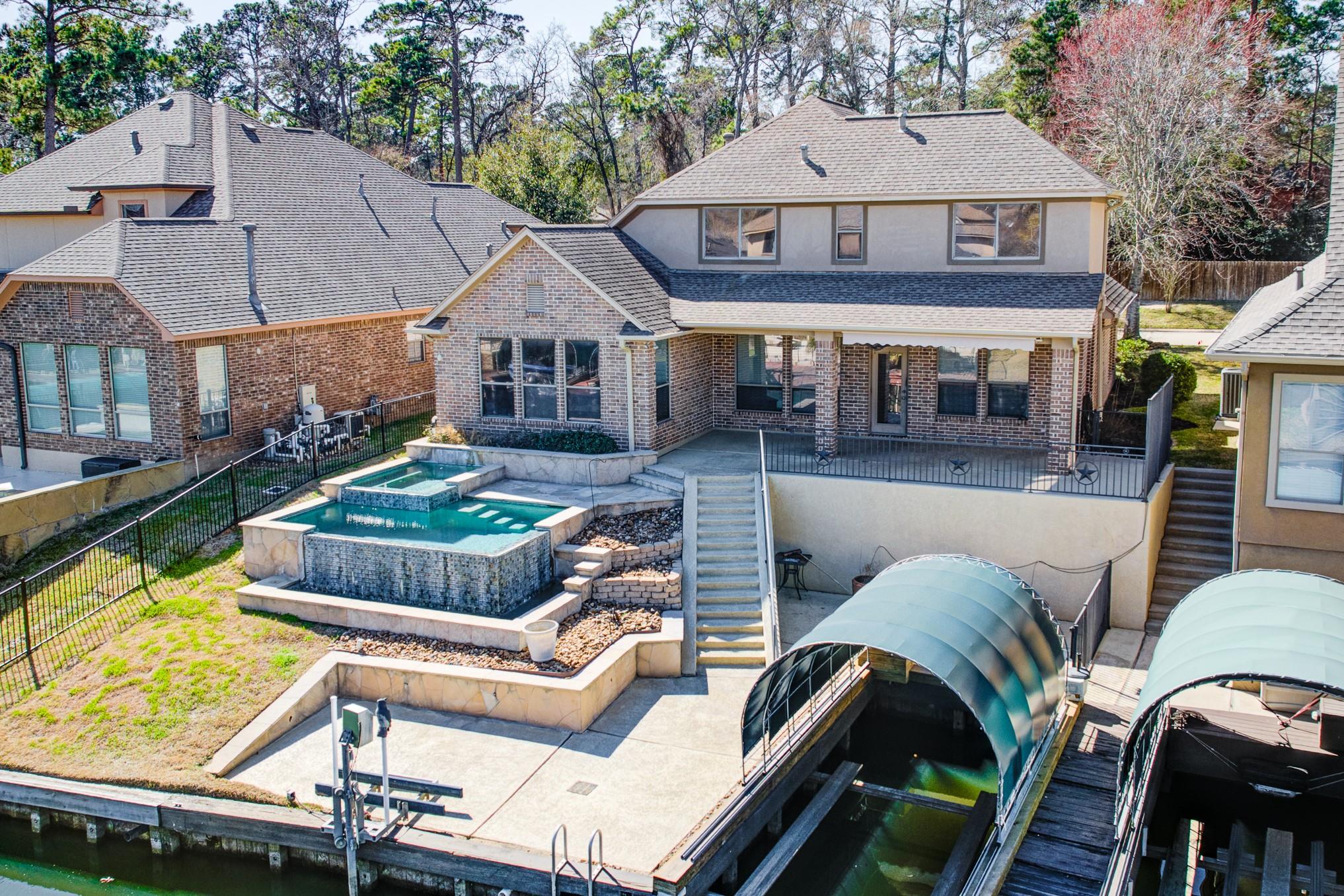 11151 Hunters Landing