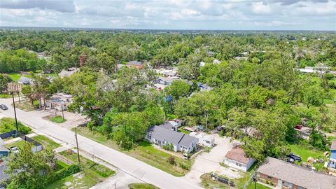 Tiny photo for 5101 Crane St Street #2, Houston, TX 77026 (MLS # 52939981)