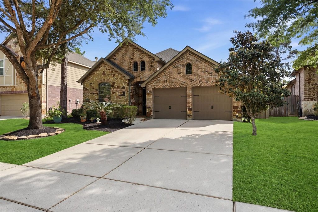 Photo of 17038 Tallgrass Prairie Lane, Humble, TX 77346 (MLS # 75345616)