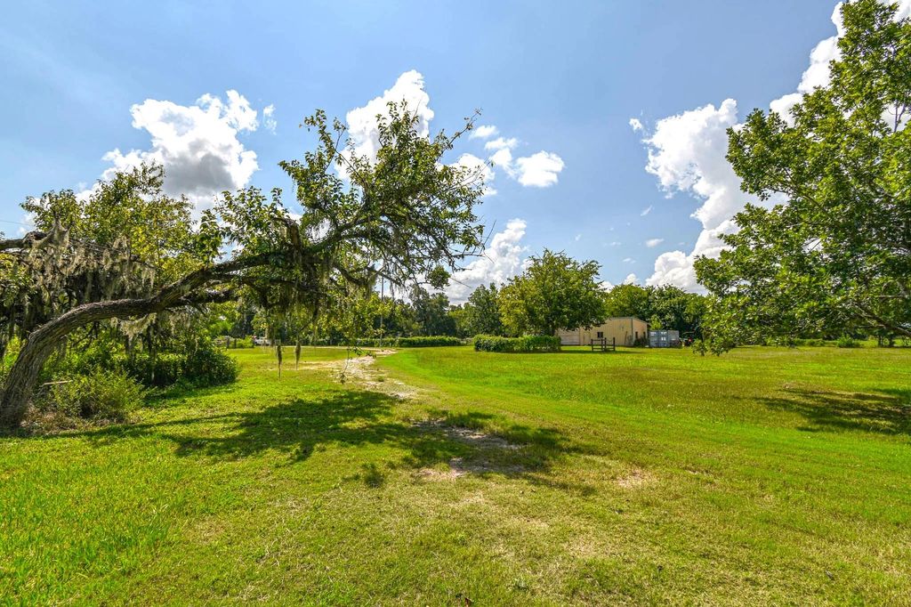 Photo of 0 Hackamore Road, Simonton, TX 77476 (MLS # 55864587)