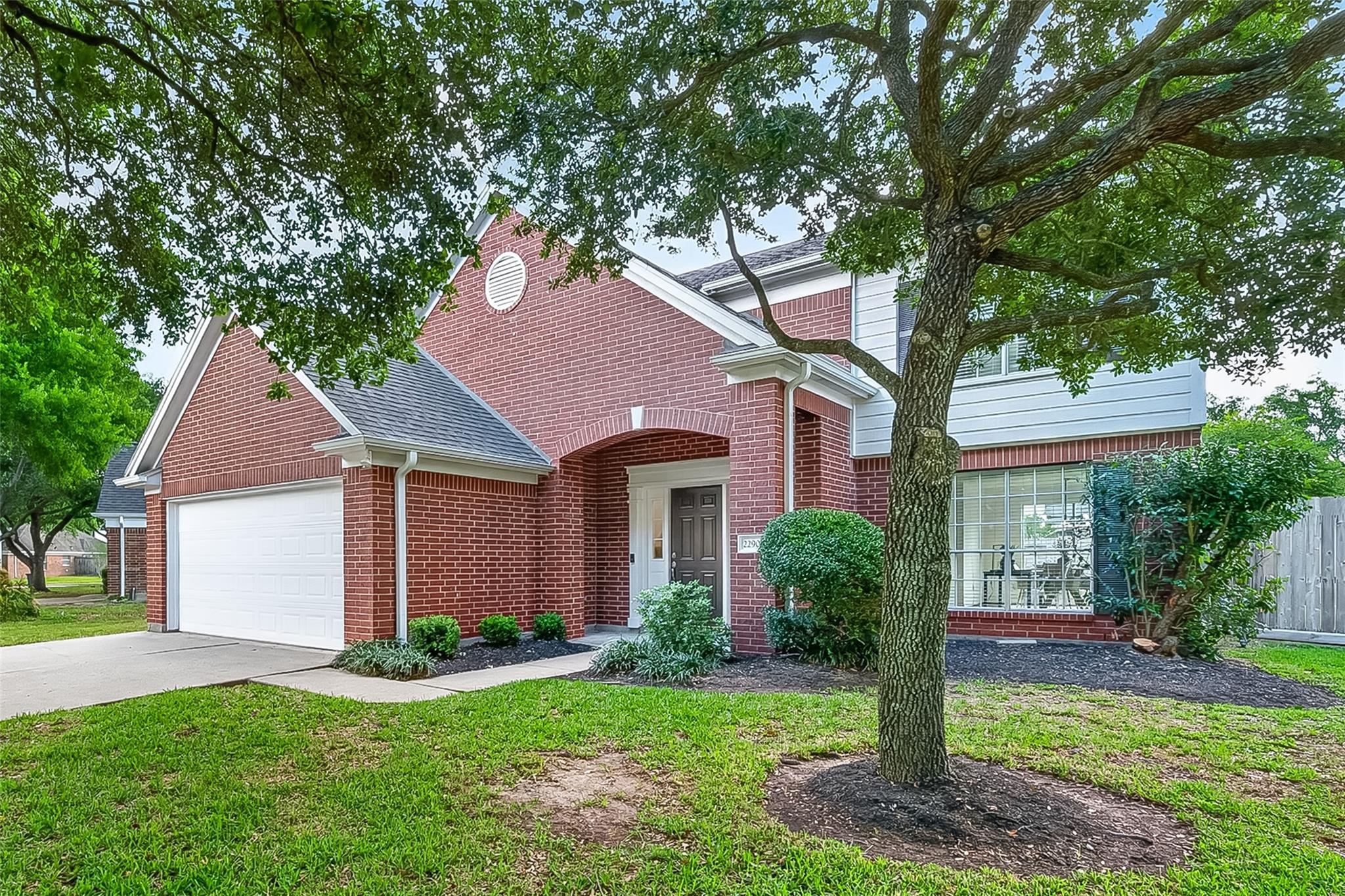 22907 Rainbow Bend Lane