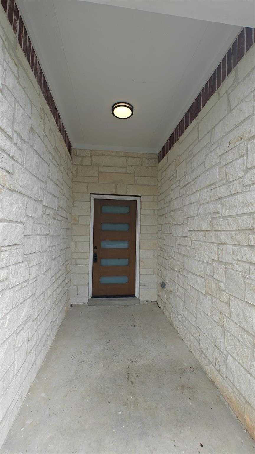 504 Center Street