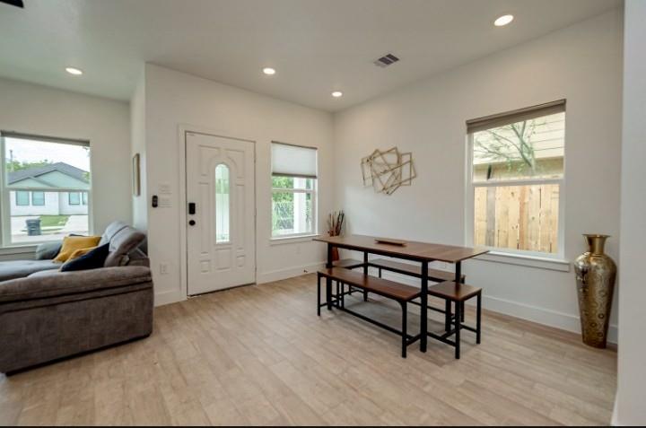 5122 Southwind Street - Photo 4