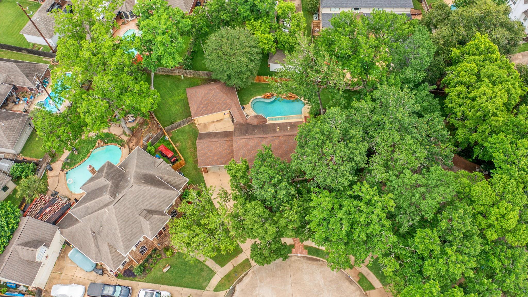 2222 Mossy Glen Court