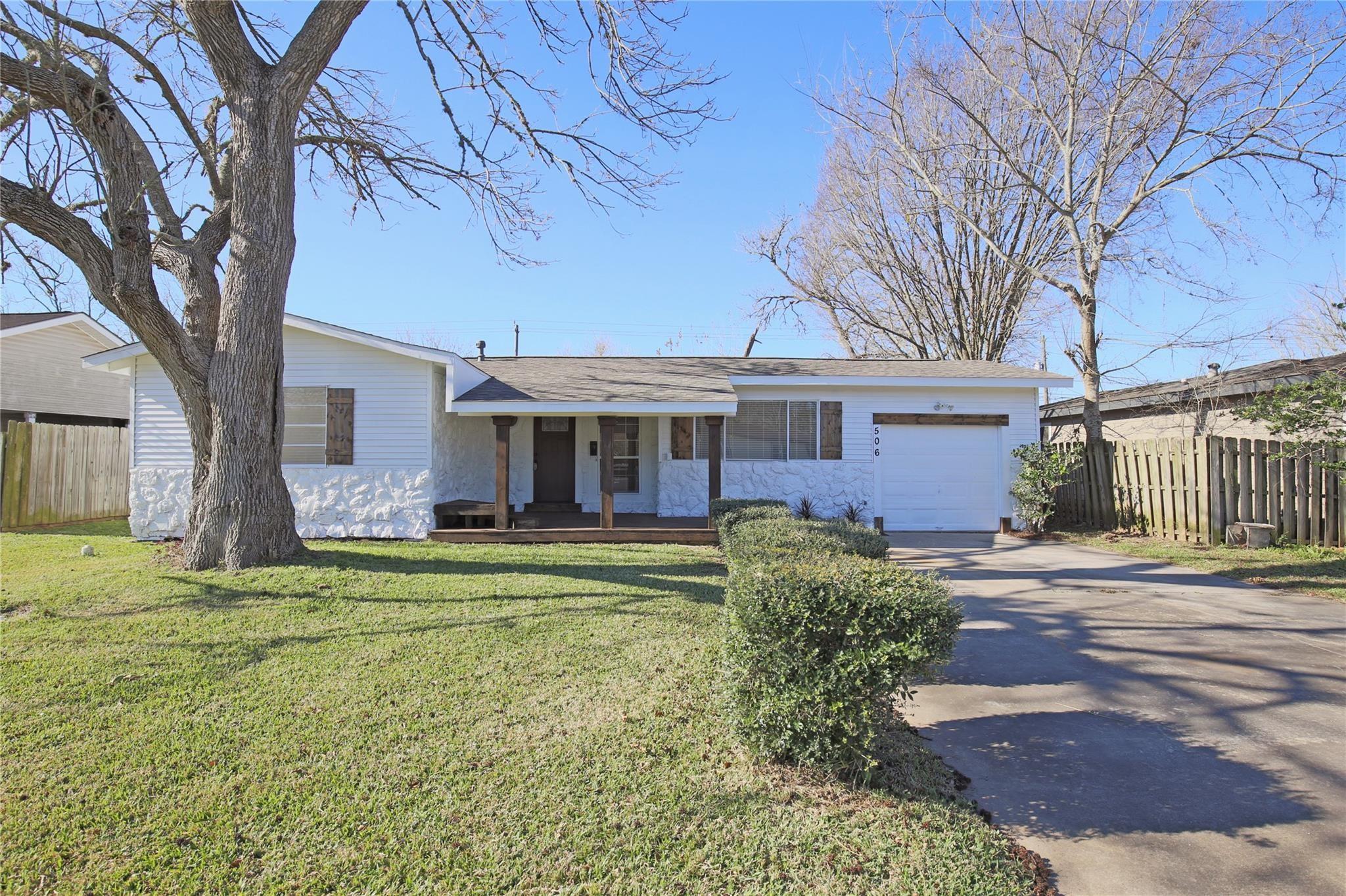 506 Azalea Street