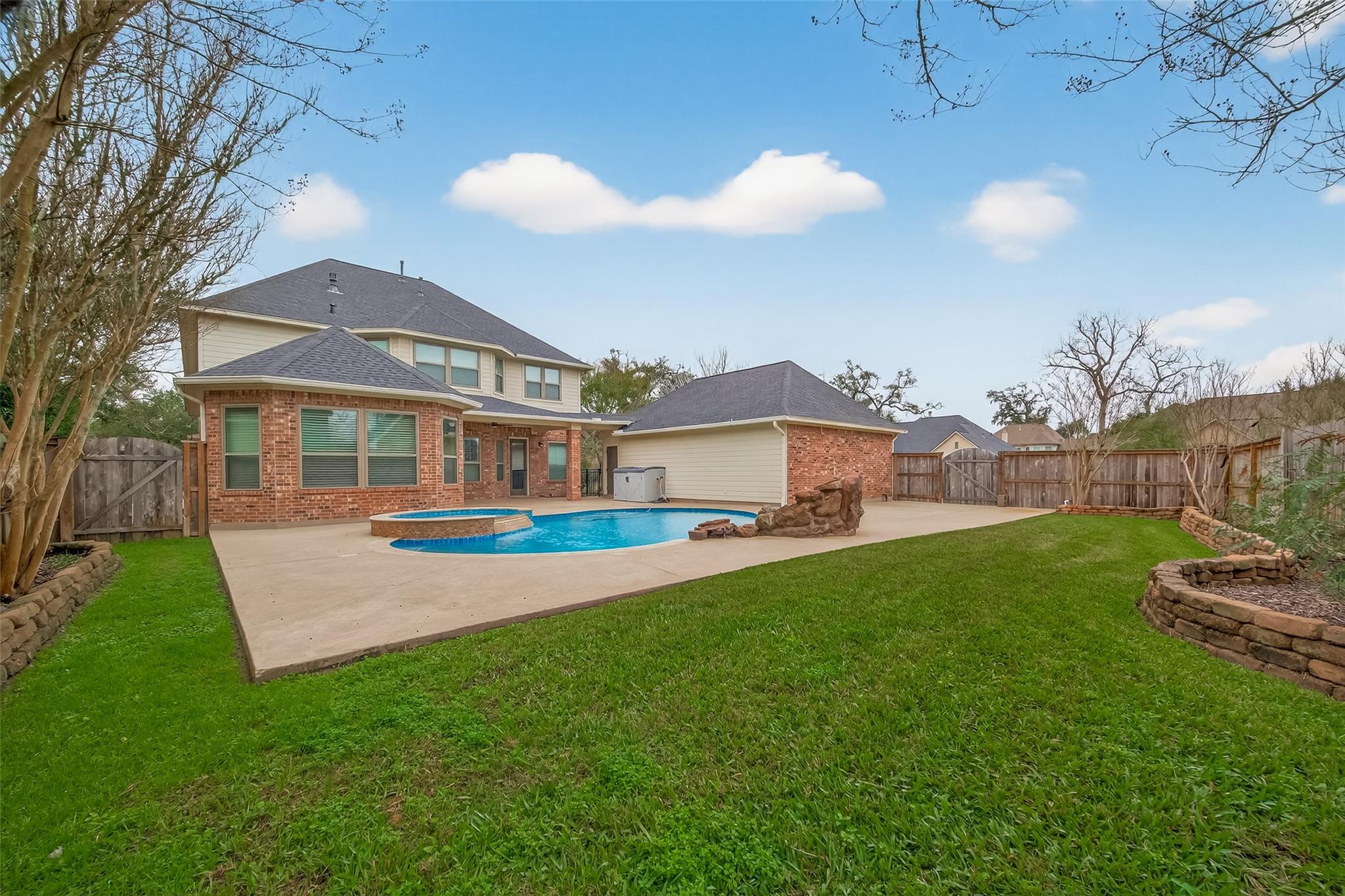 51 English Oak Court