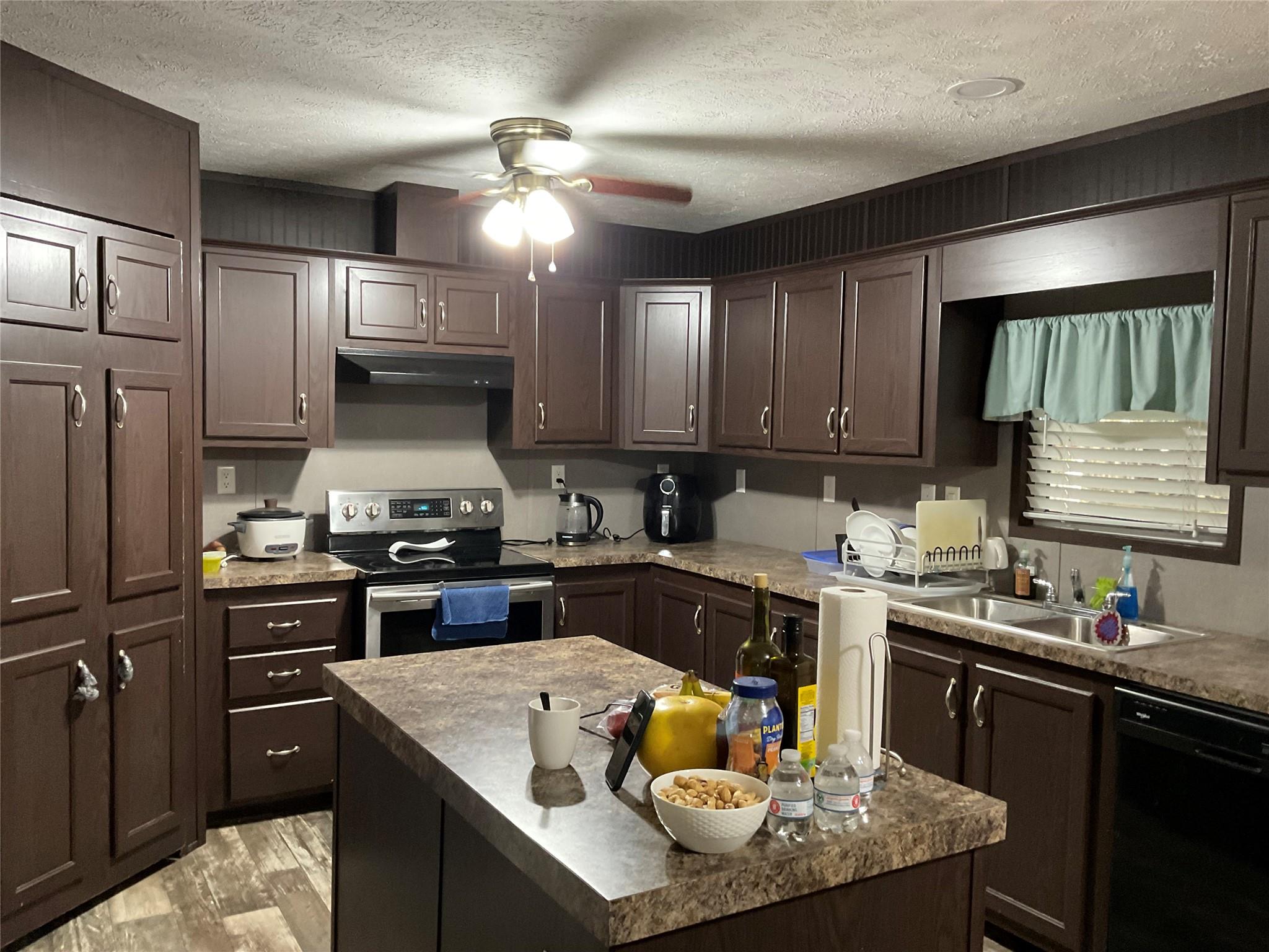 149 W Creek