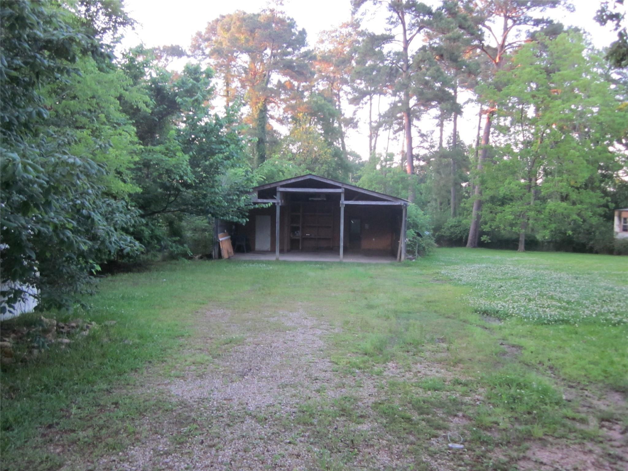 4018 E Mossy Oaks Road