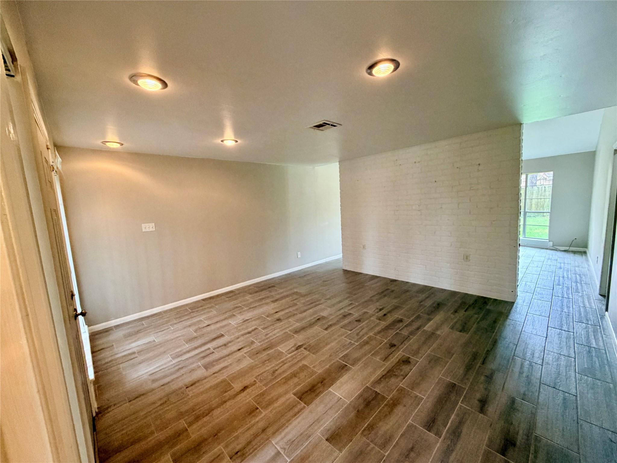 7876 Bender Road
