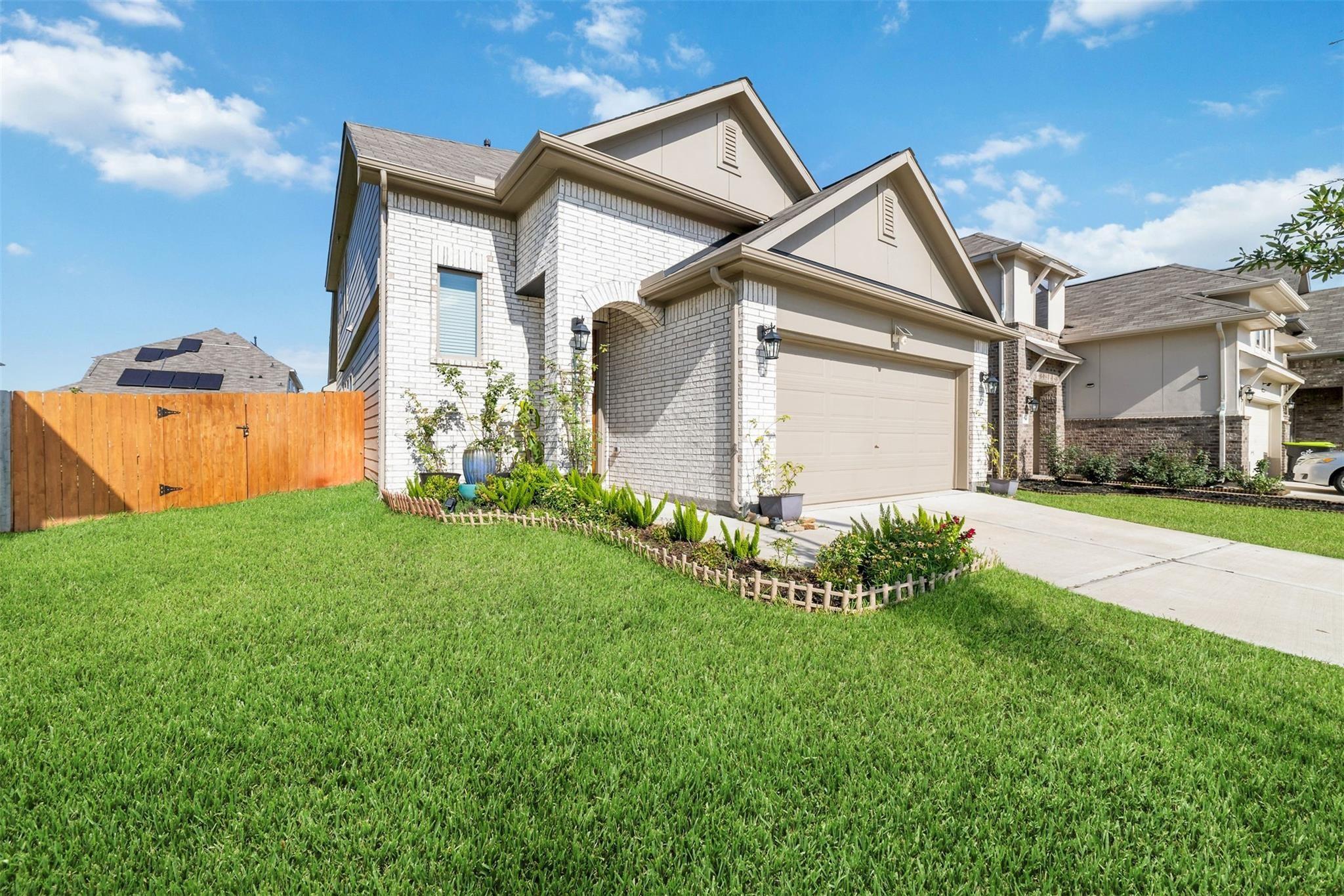 8807 Star Gaze Court