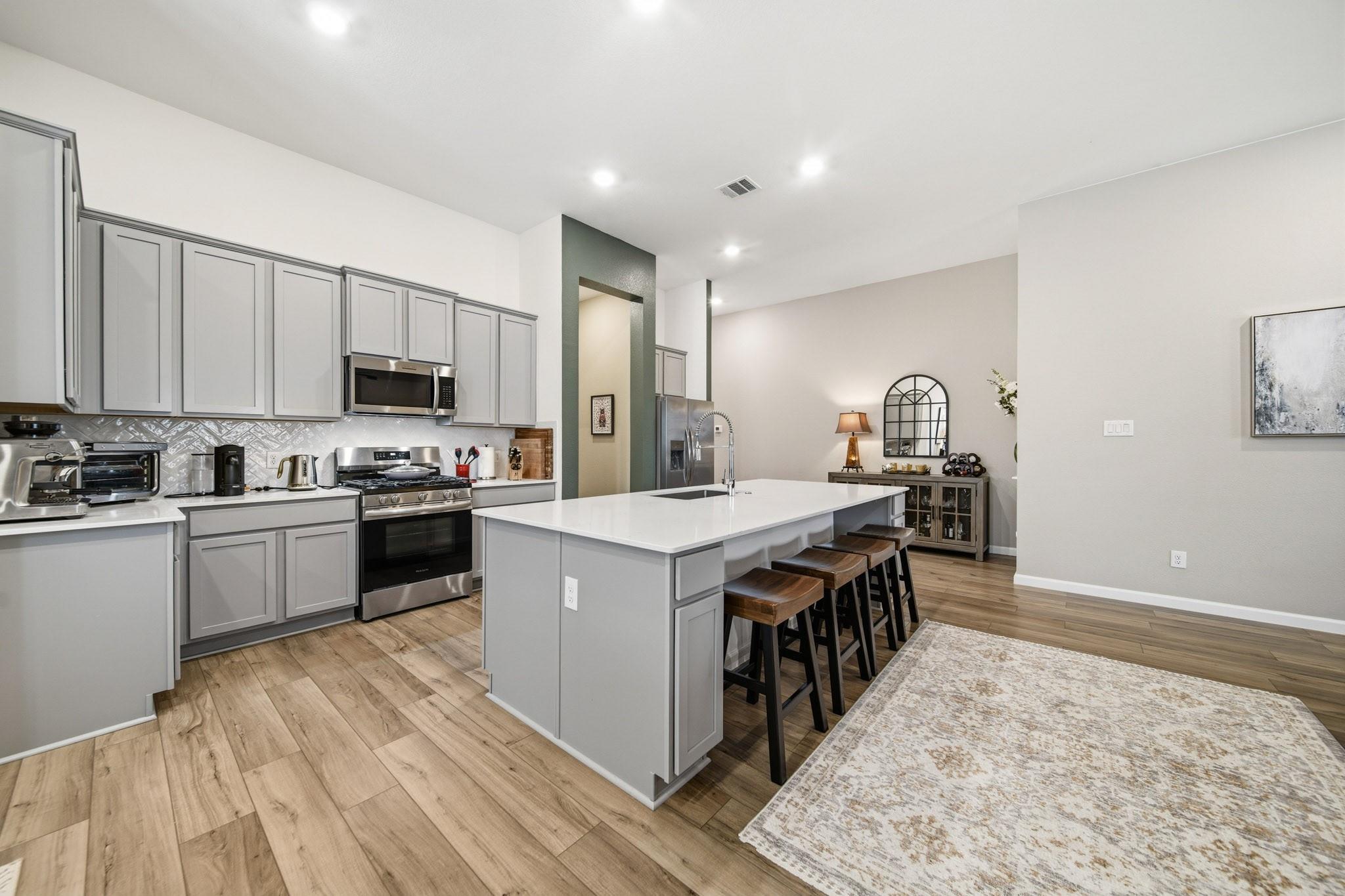 3715 Meadow Breeze Lane