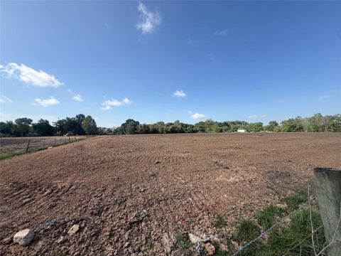 Photo of 4250 Fuqua St St, Houston, TX 77048 (MLS # 15464136)