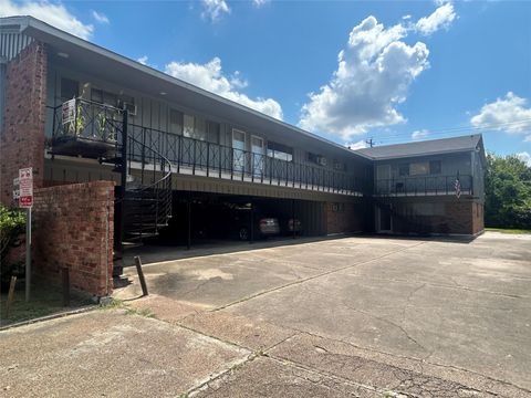 Photo of 8232 Glenview Drive #7, Houston, TX 77017 (MLS # 86814249)