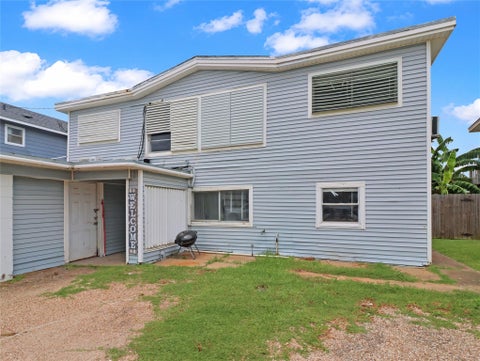 Photo of 176 Barracuda Street #B, Bayou Vista, TX 77563 (MLS # 84269574)