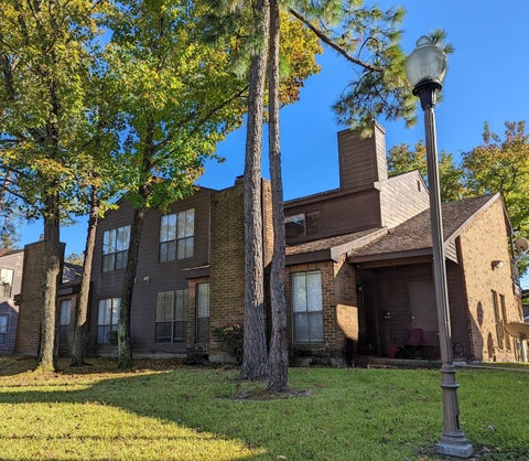 Multifamily For Sale - 7200 T C Jester Boulevard #BLDG 43<br/> Houston, TX 77088
