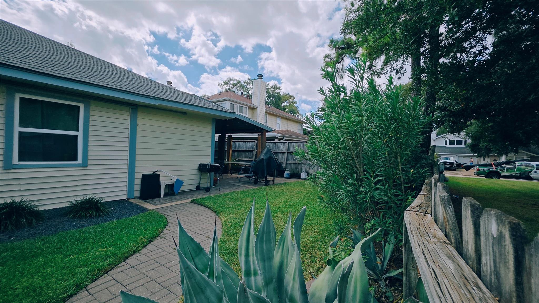 Houston, Texas 77084, United States, 3 Bedrooms Bedrooms, ,2 BathroomsBathrooms,Residential,Active,230973