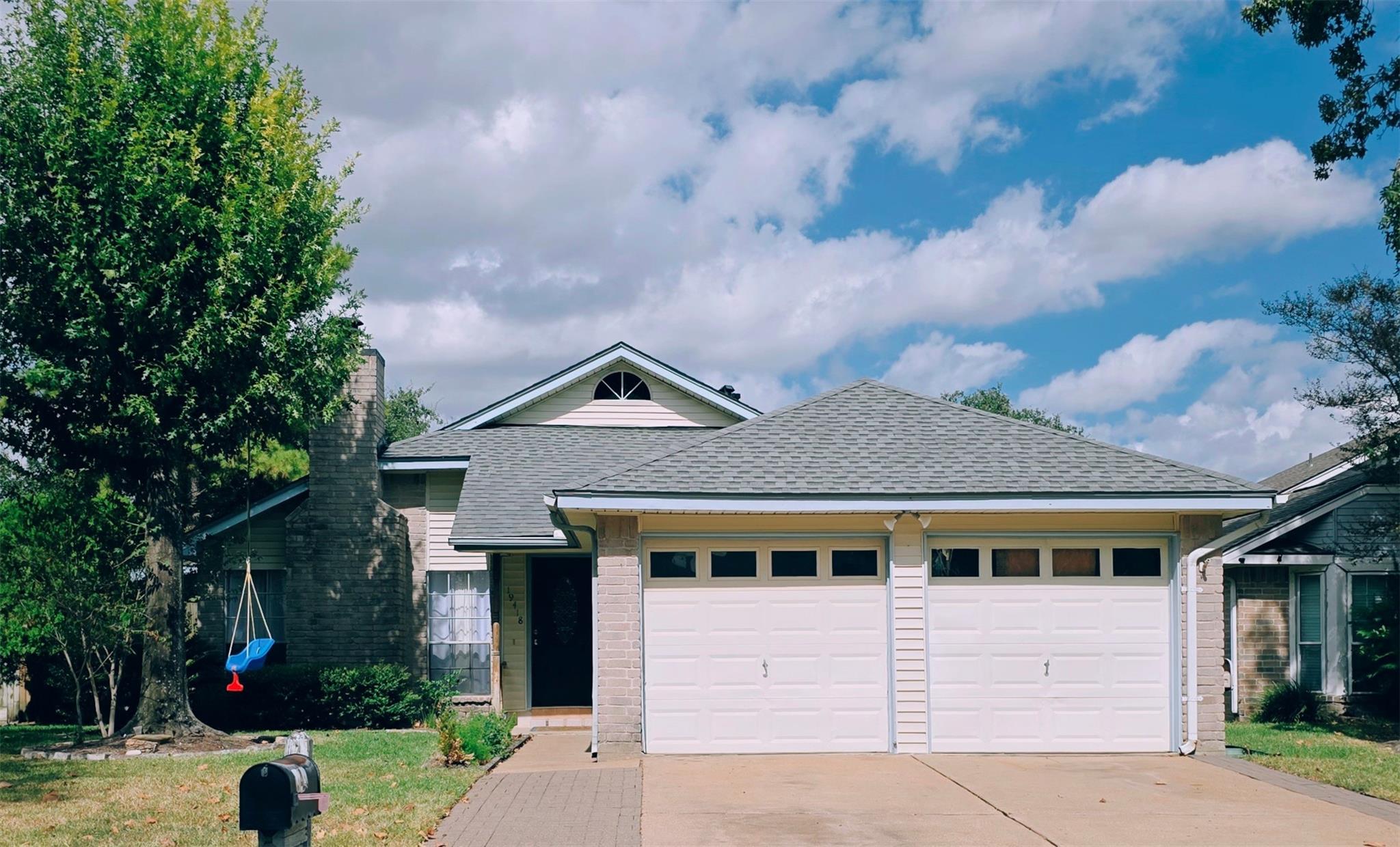 Houston, Texas 77084, United States, 3 Bedrooms Bedrooms, ,2 BathroomsBathrooms,Residential,Active,230973