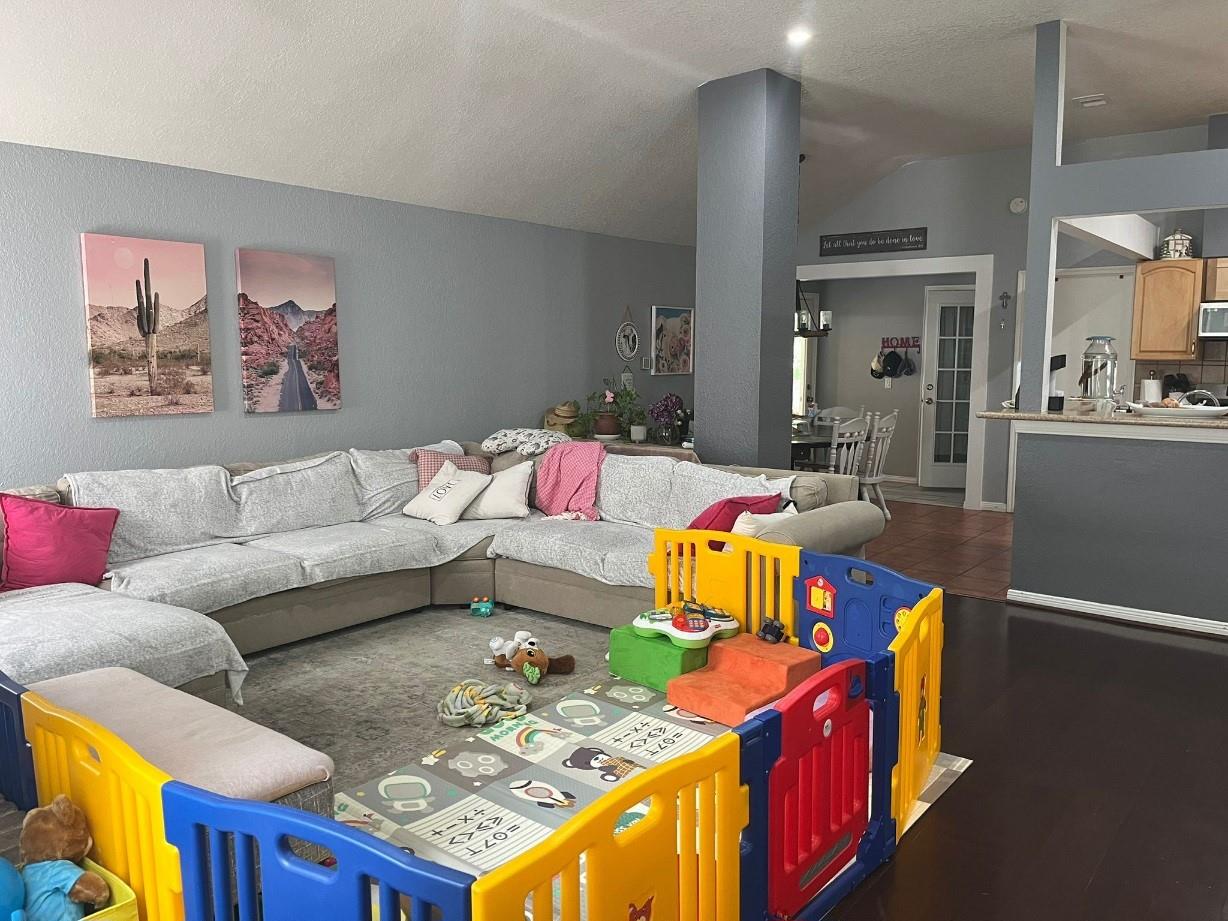 Houston, Texas 77084, United States, 3 Bedrooms Bedrooms, ,2 BathroomsBathrooms,Residential,Active,230973