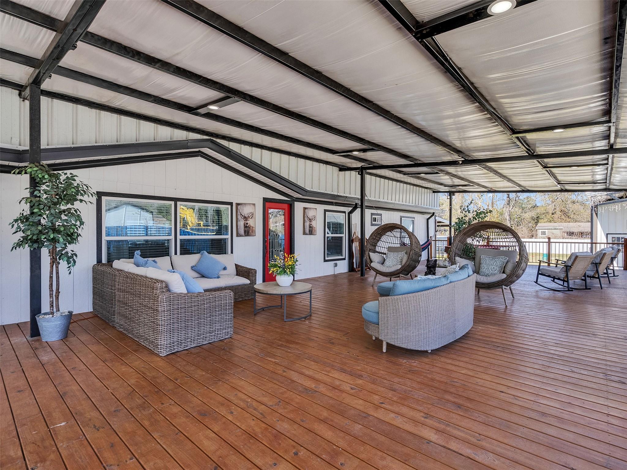 16799 Live Oak Square Drive