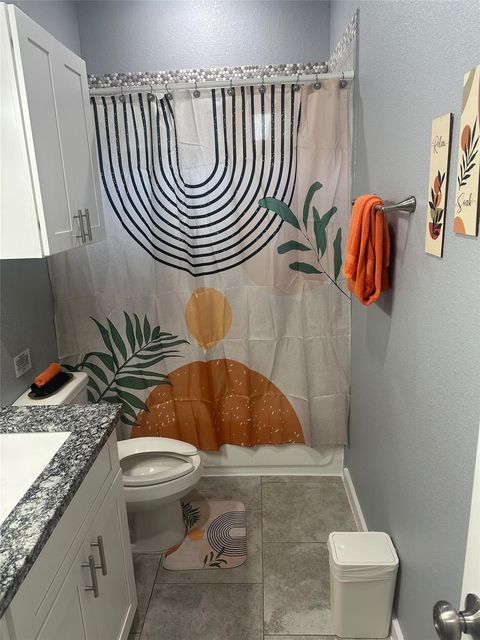 Tiny photo for 7925 Brandon St Street #B, Houston, TX 77051 (MLS # 5477920)