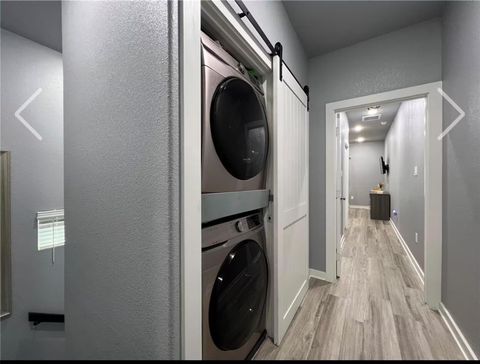 Tiny photo for 7925 Brandon St Street #B, Houston, TX 77051 (MLS # 5477920)