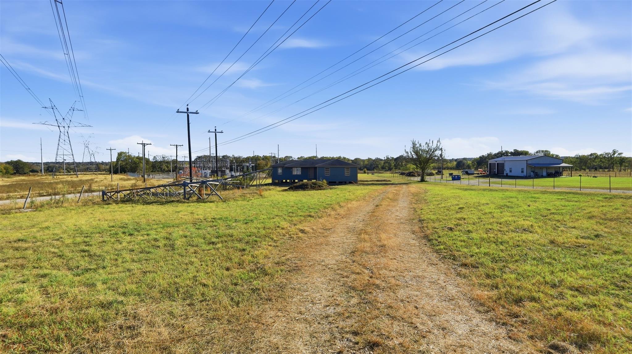 26865 Old Hwy 105 W W