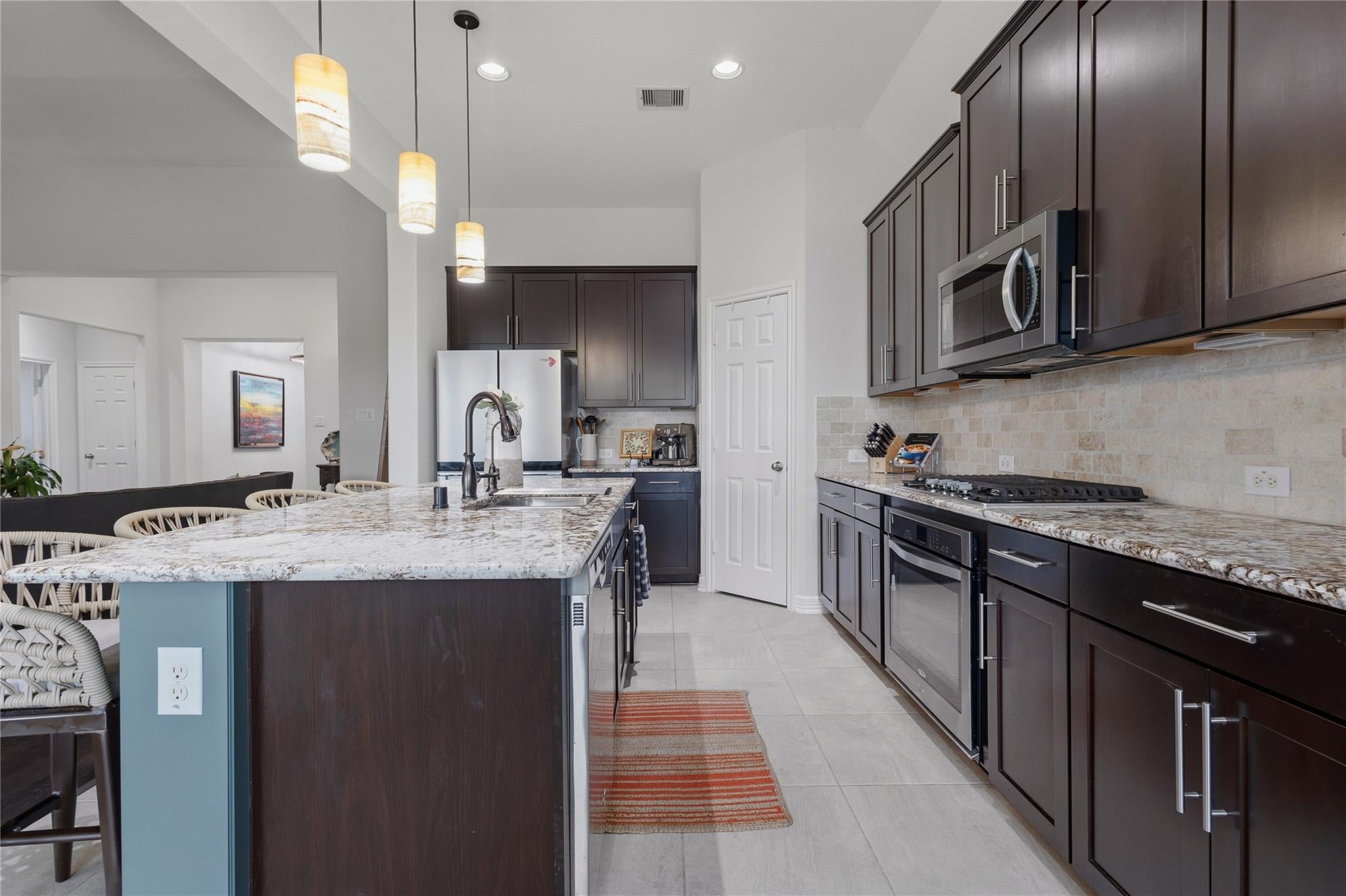 3596 Mustang Ridge Lane