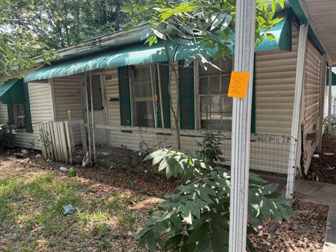 Photo of 7006 Eastwood Street, Houston, TX 77021 (MLS # 73263927)