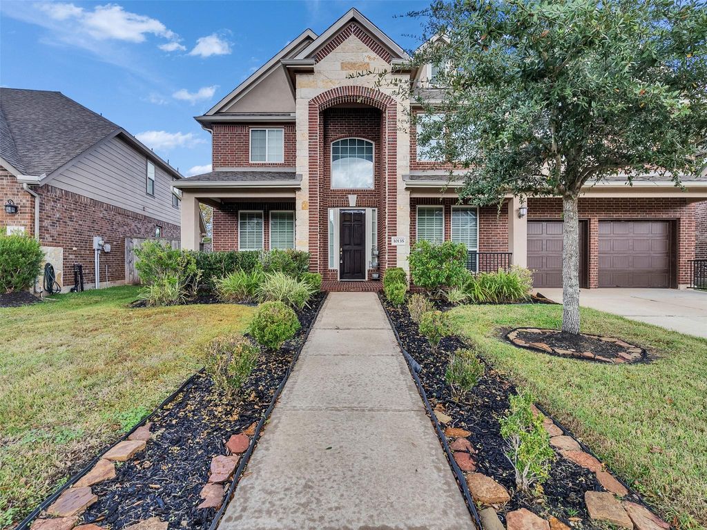 Photo of 10135 Cypress Path, Missouri City, TX 77459 (MLS # 19144859)