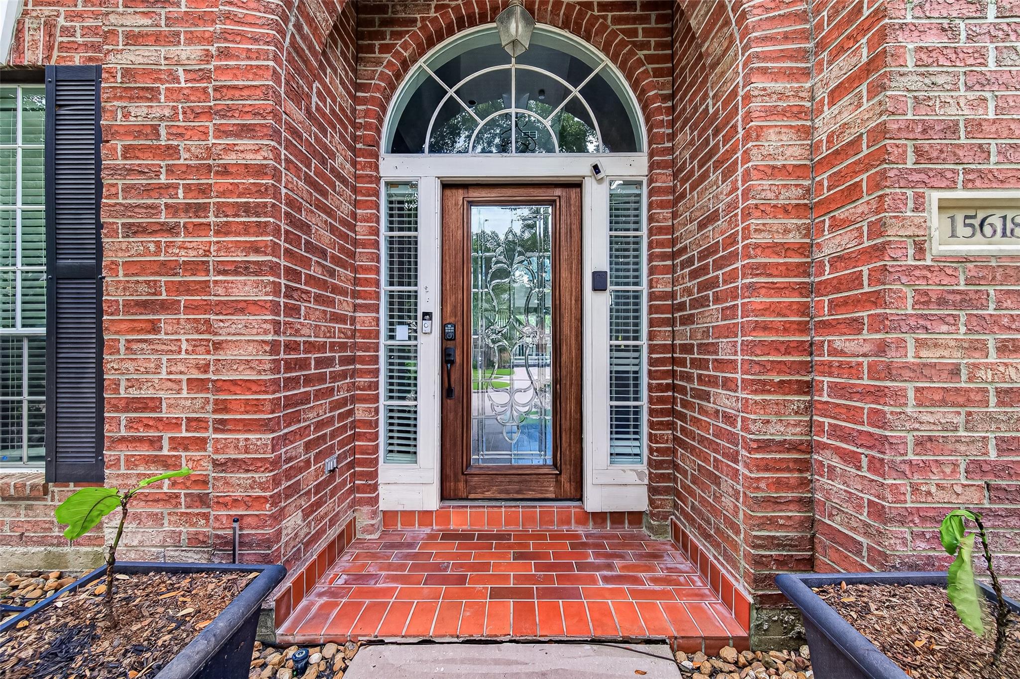15618 Stable Brook Circle