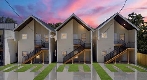 Photo of 307 Bolden A/B Street, Houston, TX 77029 (MLS # 68285809)
