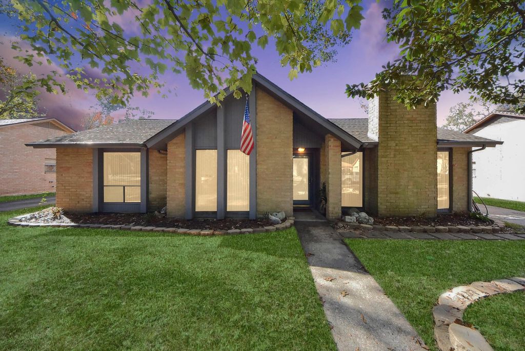 Photo of 4019 Cedar Forest Drive, Kingwood, TX 77339 (MLS # 67009781)