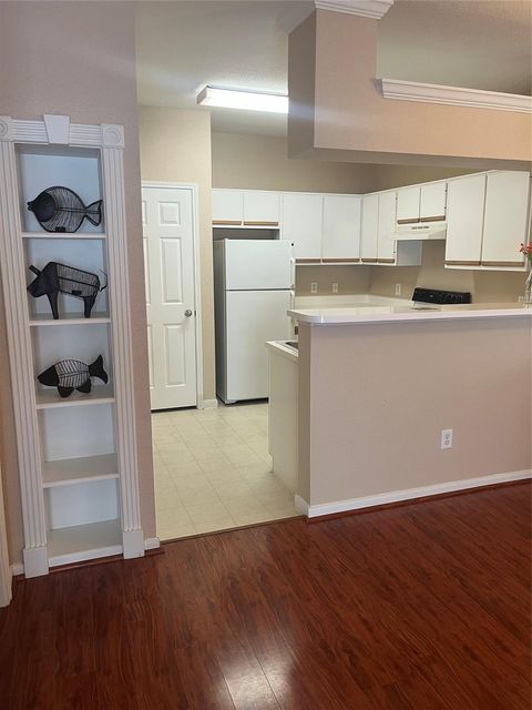 Photo of 1330 Old Spanish Trail #2106, Houston, TX 77054 (MLS # 40935541)