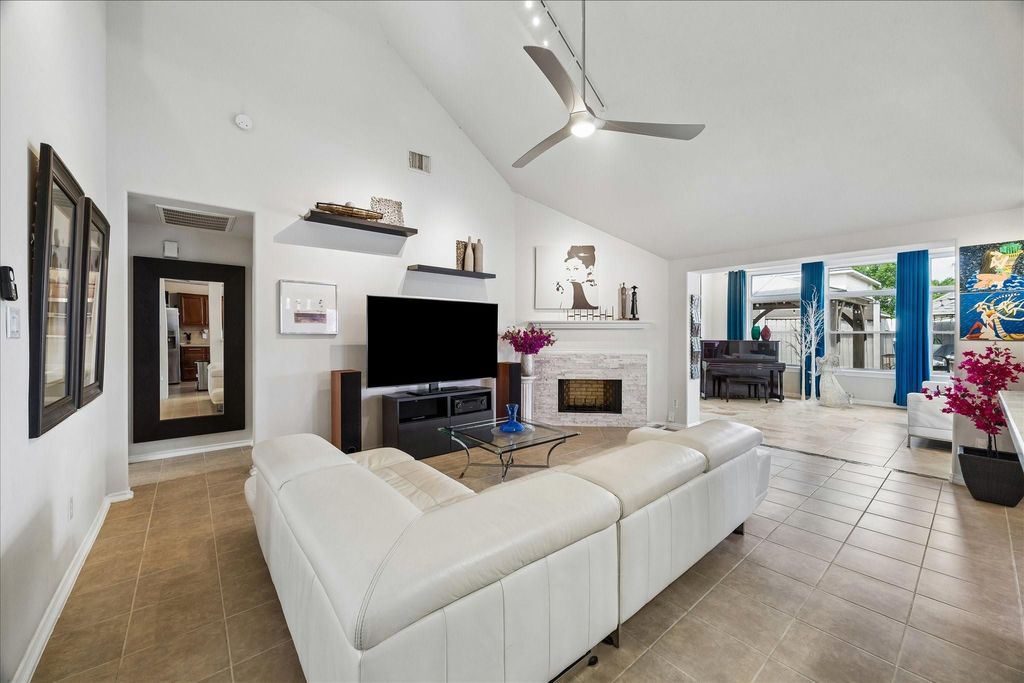 Photo of 2802 White Sands Drive, Deer Park, TX 77536 (MLS # 43022178)