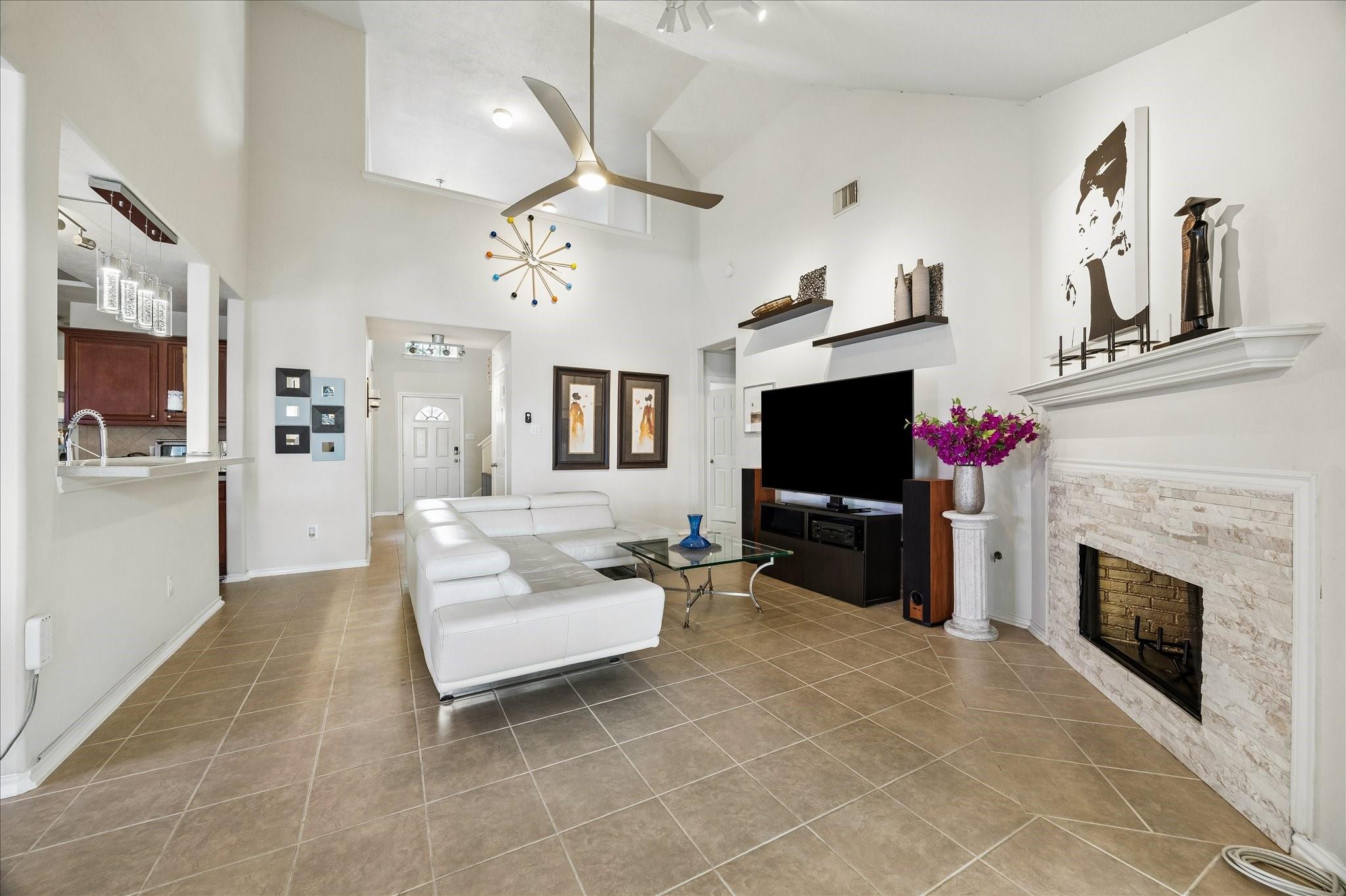 2802 White Sands Drive