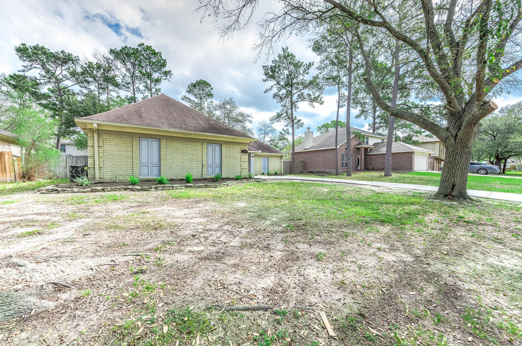 11910 Pondwood Drive