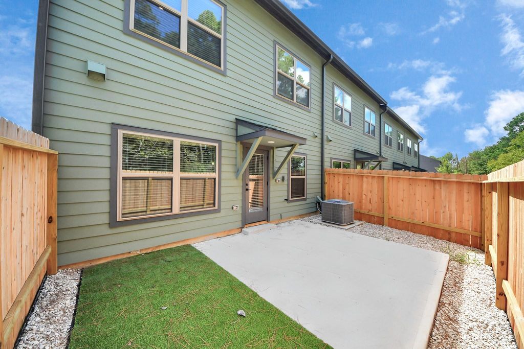 Photo of 7711 Longmire Road #102, Conroe, TX 77304 (MLS # 60544814)