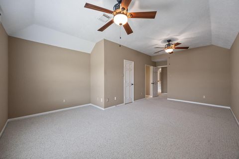 Tiny photo for 2408 Sawgrass Court, League City, TX 77573 (MLS # 36457861)