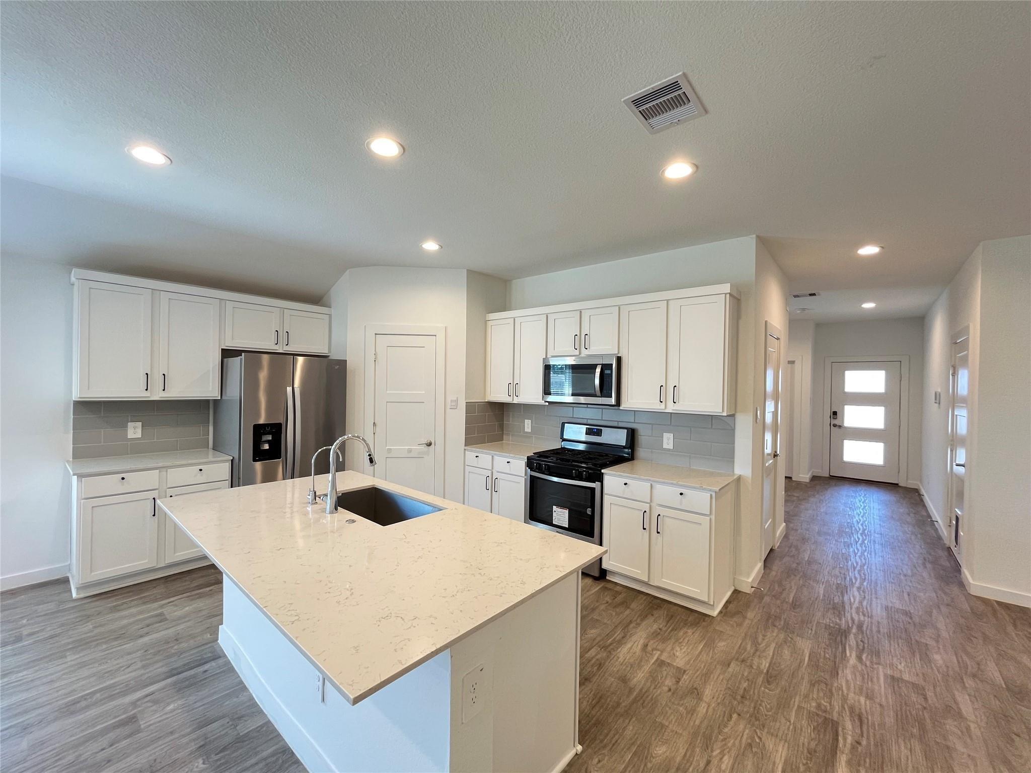 14206 Black Canyon Lane