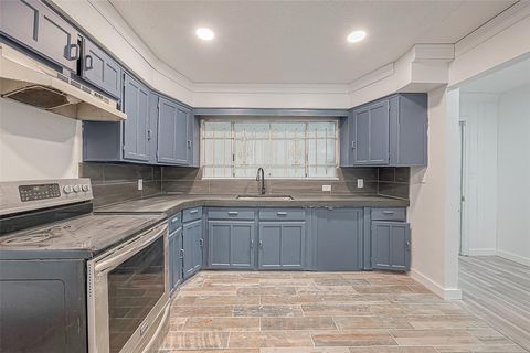 Tiny photo for 6718 Madrid Street, Houston, TX 77021 (MLS # 31771880)