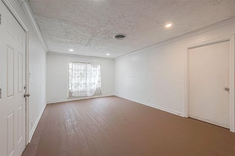 Tiny photo for 6718 Madrid Street, Houston, TX 77021 (MLS # 31771880)