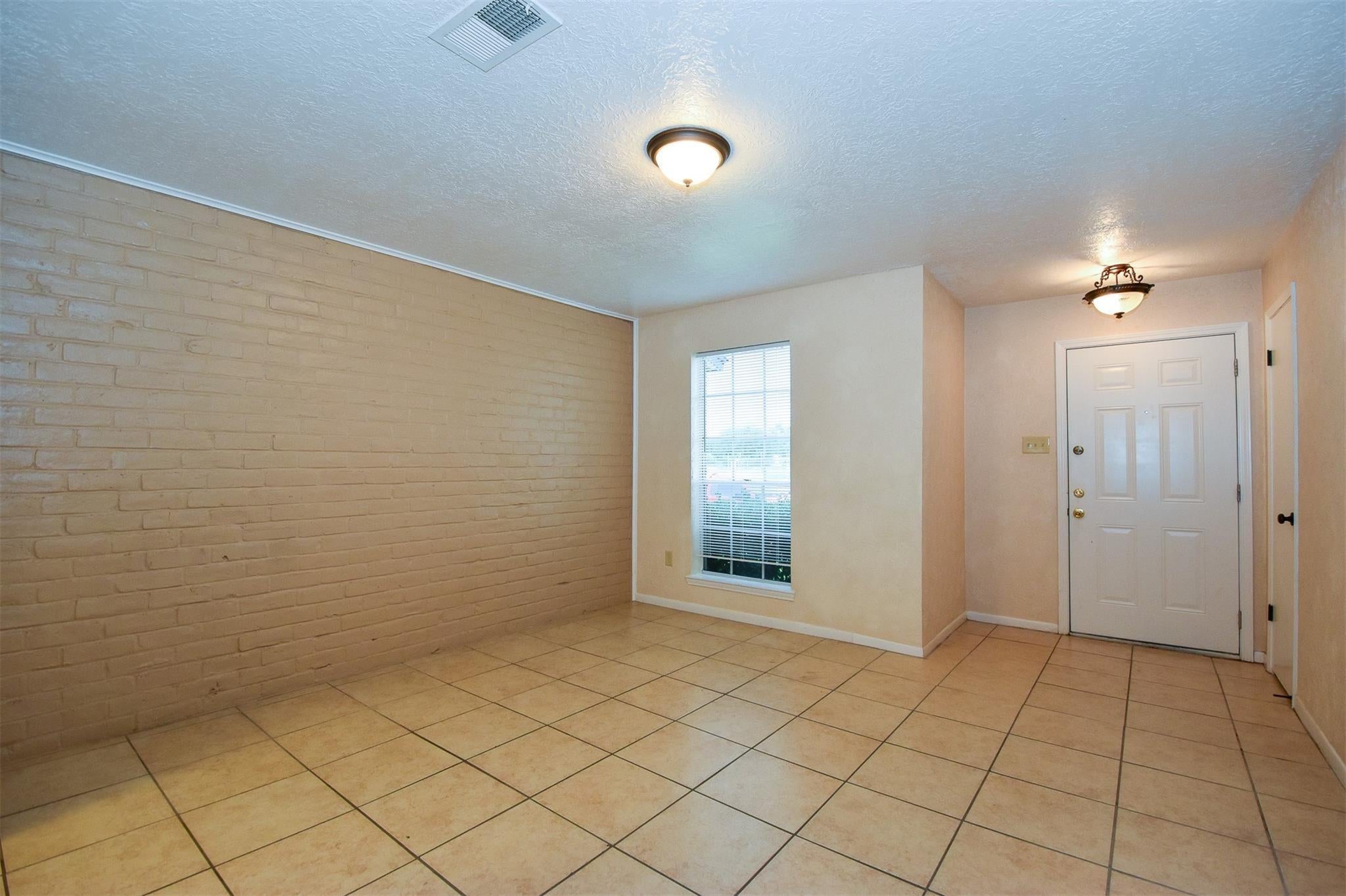 1524 Beaumont Road