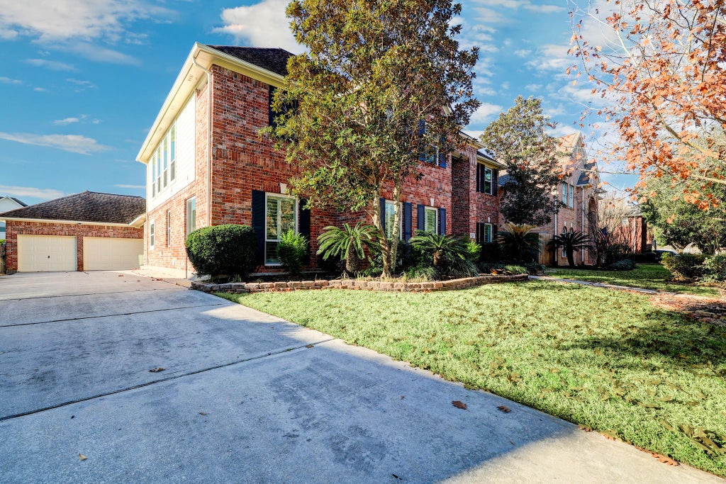 Photo of 20523 Riverside Pines Drive, Houston, TX 77346 (MLS # 61284378)