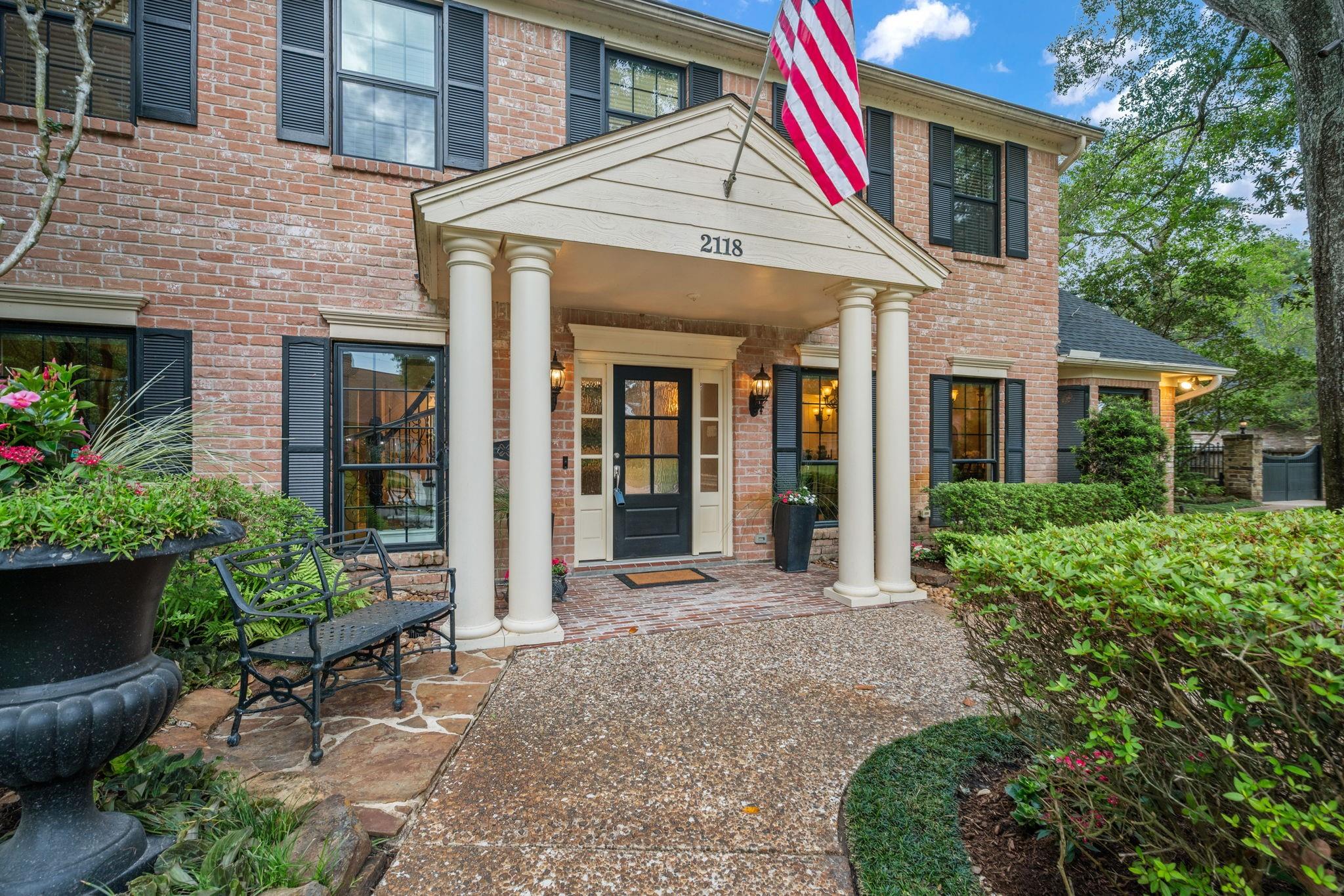 2118 Forest Garden Drive