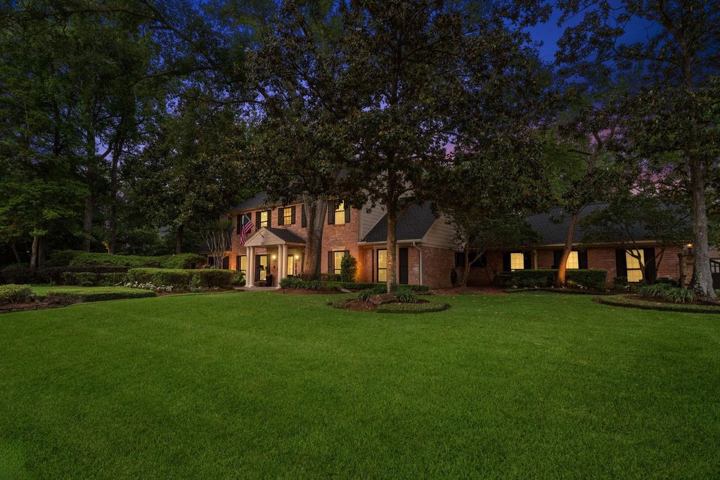 Photo of 2118 Forest Garden Drive, Kingwood, TX 77345 (MLS # 10273537)