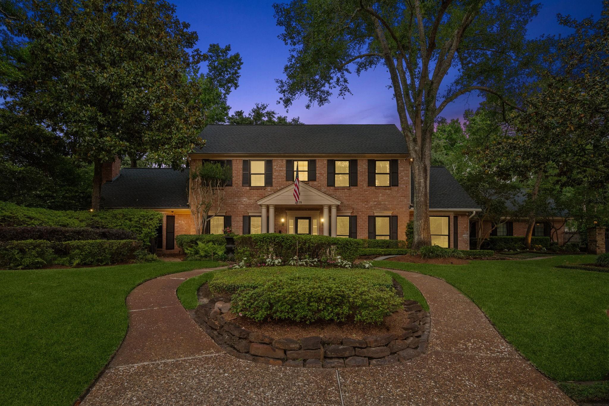 2118 Forest Garden Drive