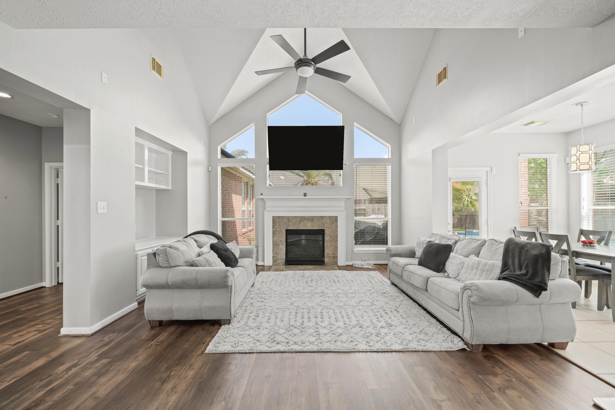 25406 Myrtle Springs