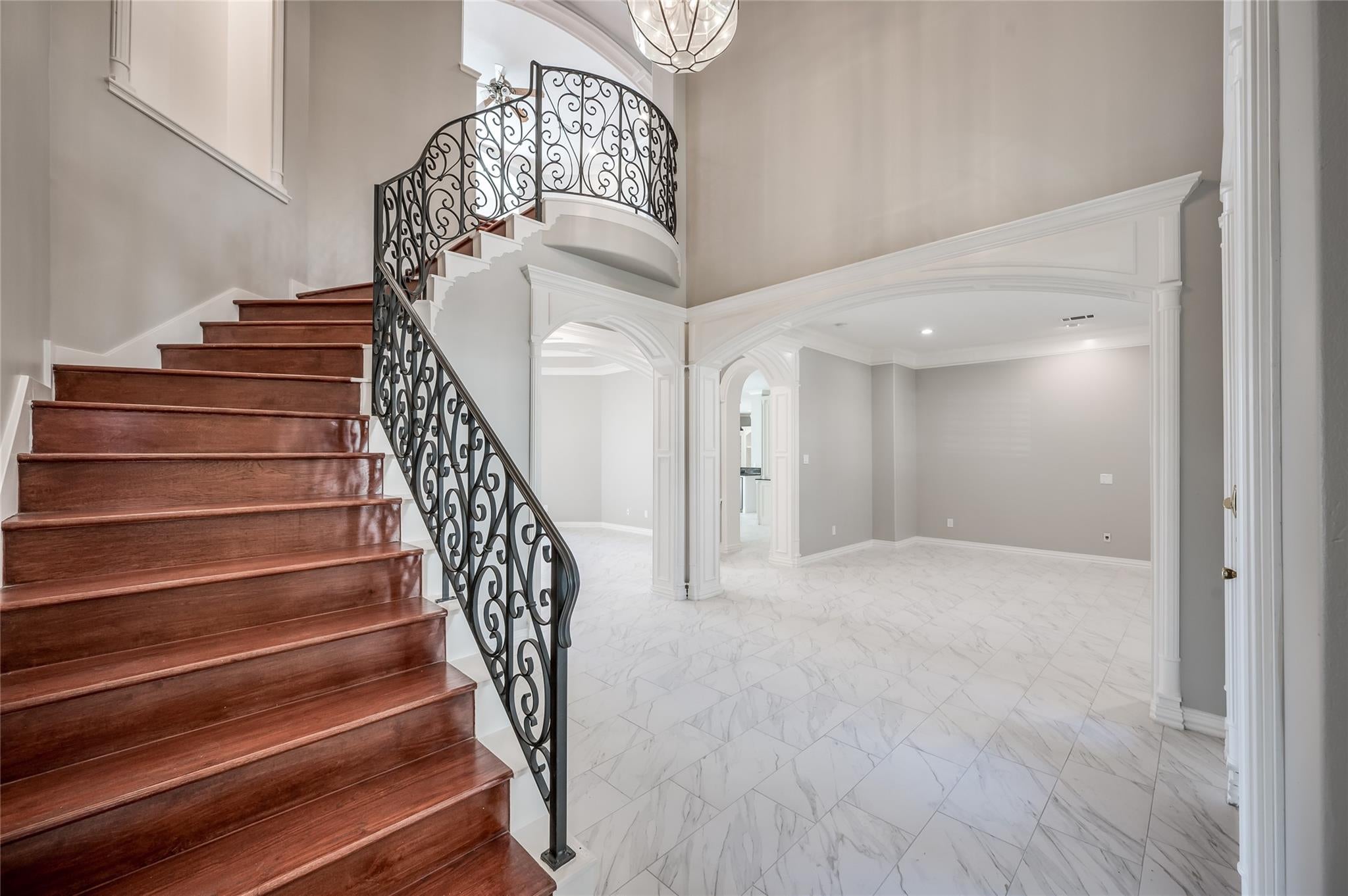86 Pipers Walk