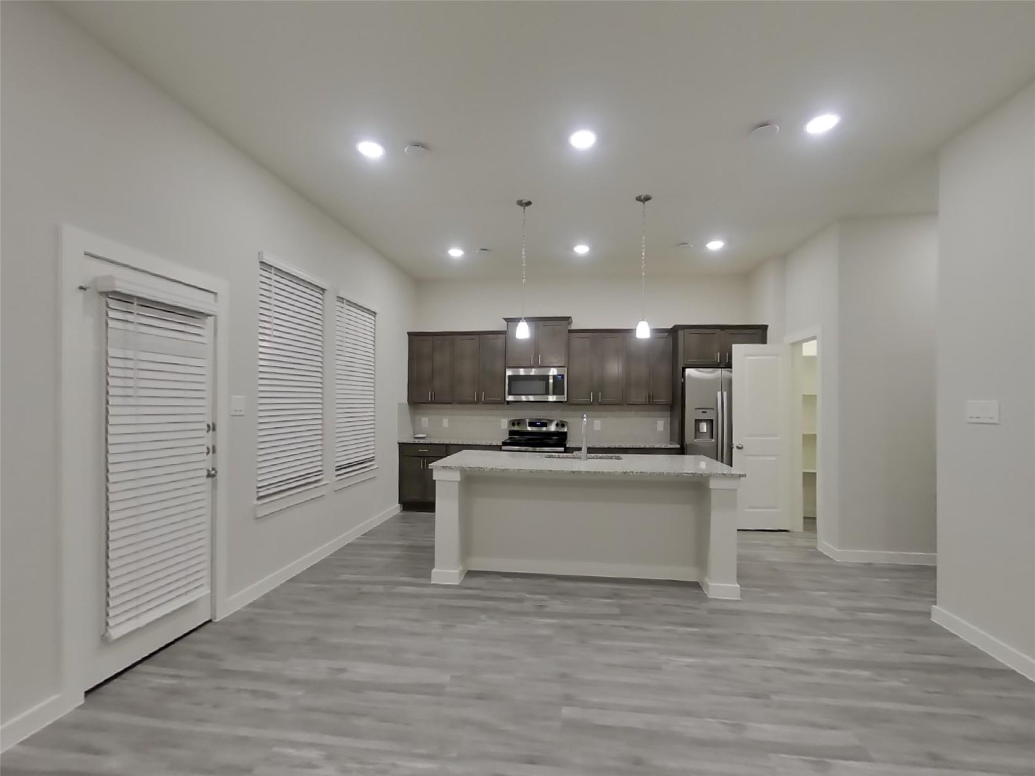 9835 Willow Creek Commerce Drive 504